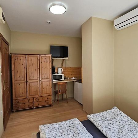Rozsakert Apartmanhaz Hajdúszoboszló Eksteriør bilde