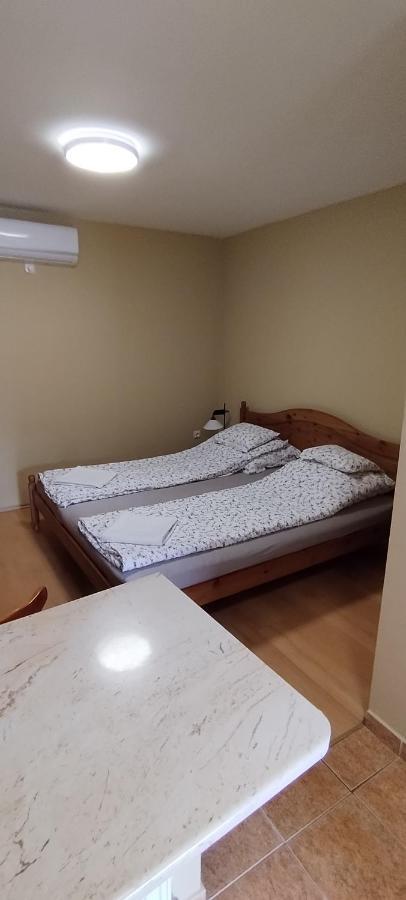 Rozsakert Apartmanhaz Hajdúszoboszló Eksteriør bilde