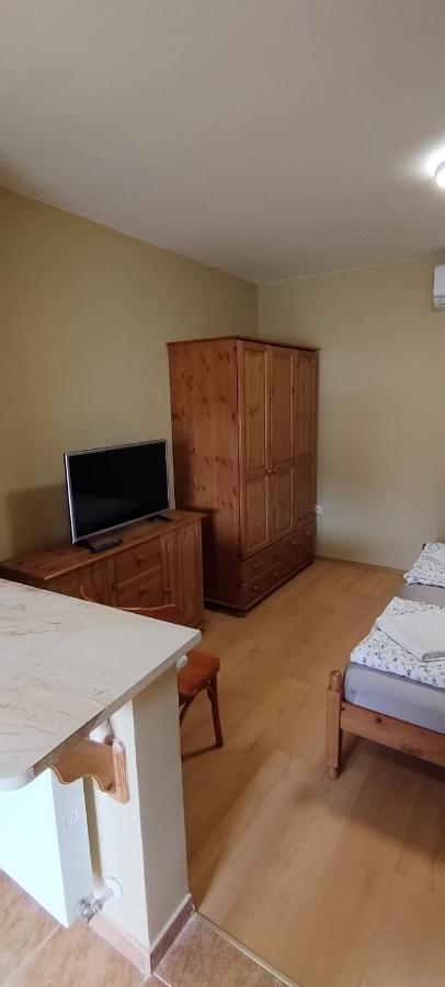 Rozsakert Apartmanhaz Hajdúszoboszló Eksteriør bilde