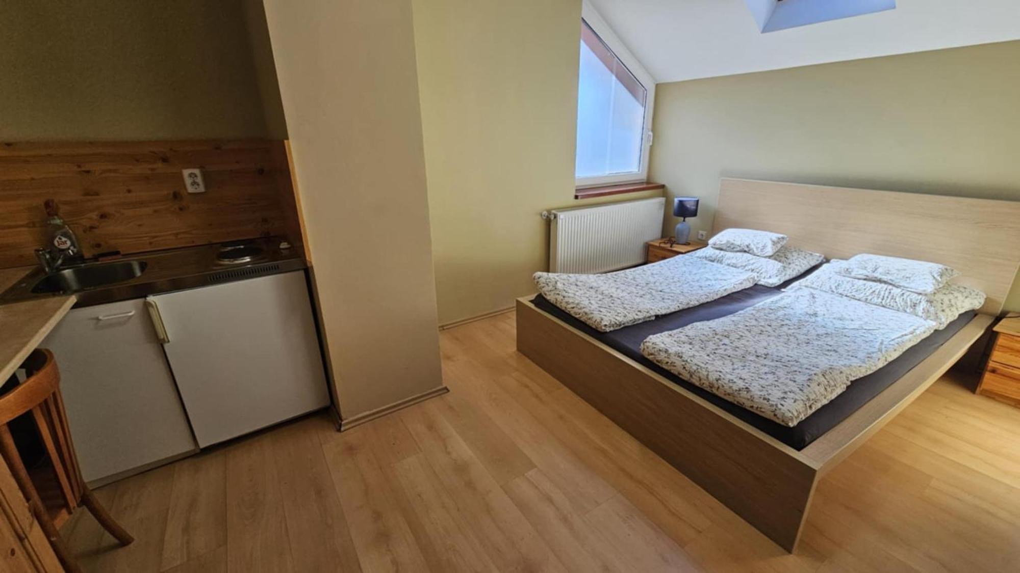 Rozsakert Apartmanhaz Hajdúszoboszló Eksteriør bilde
